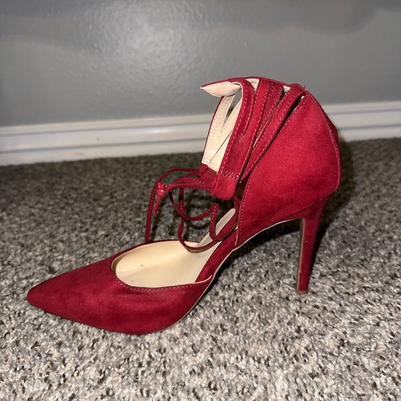 High heels - Picture 3 of 7
